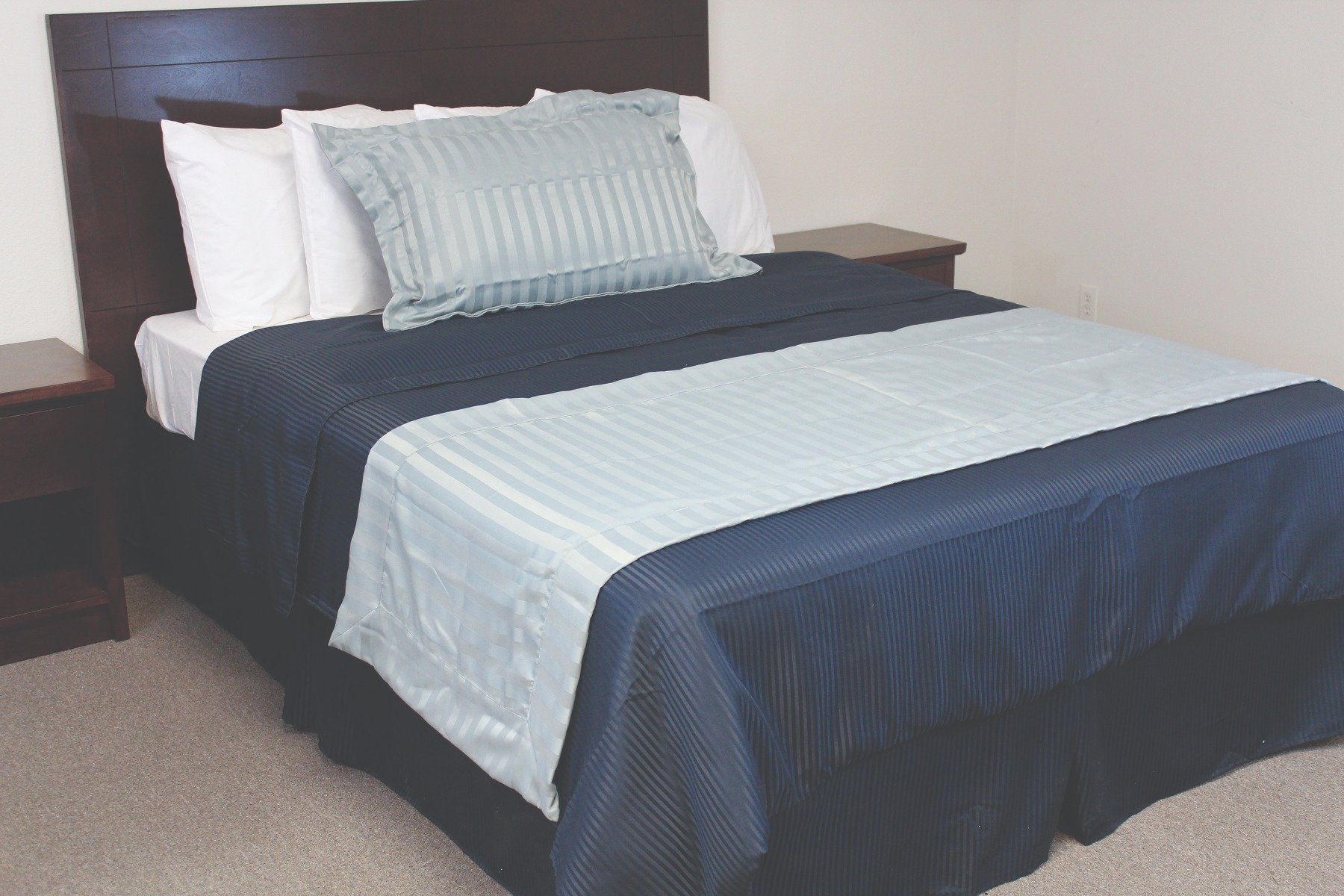 White Bed Throws/Bed Scarves